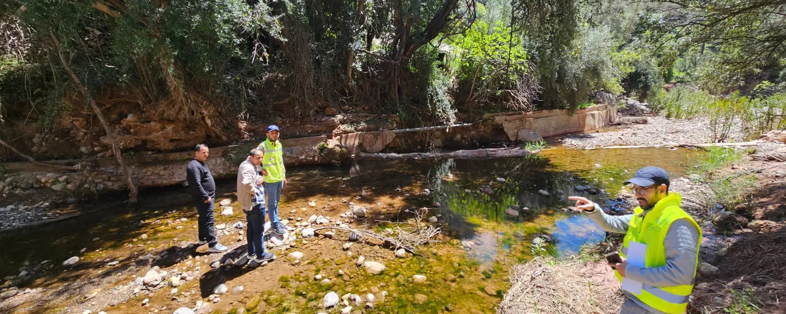 مشروع بناء أكوك